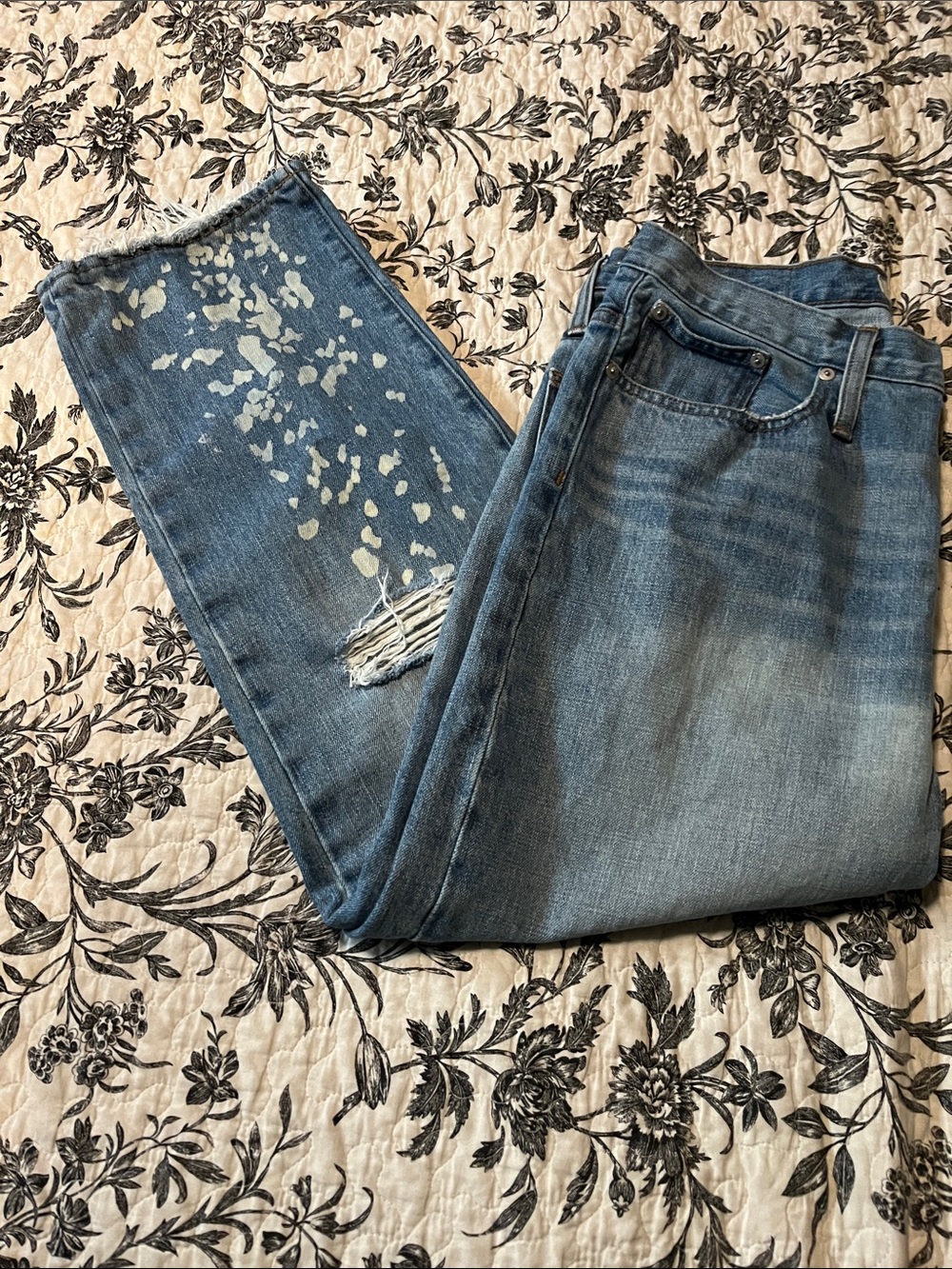Madewell Blue Flare Jeans with Light Bleach Detail - Picture 2 of 6